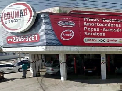 Fachada do Auto Center São Cristóvão em Silva Jardim